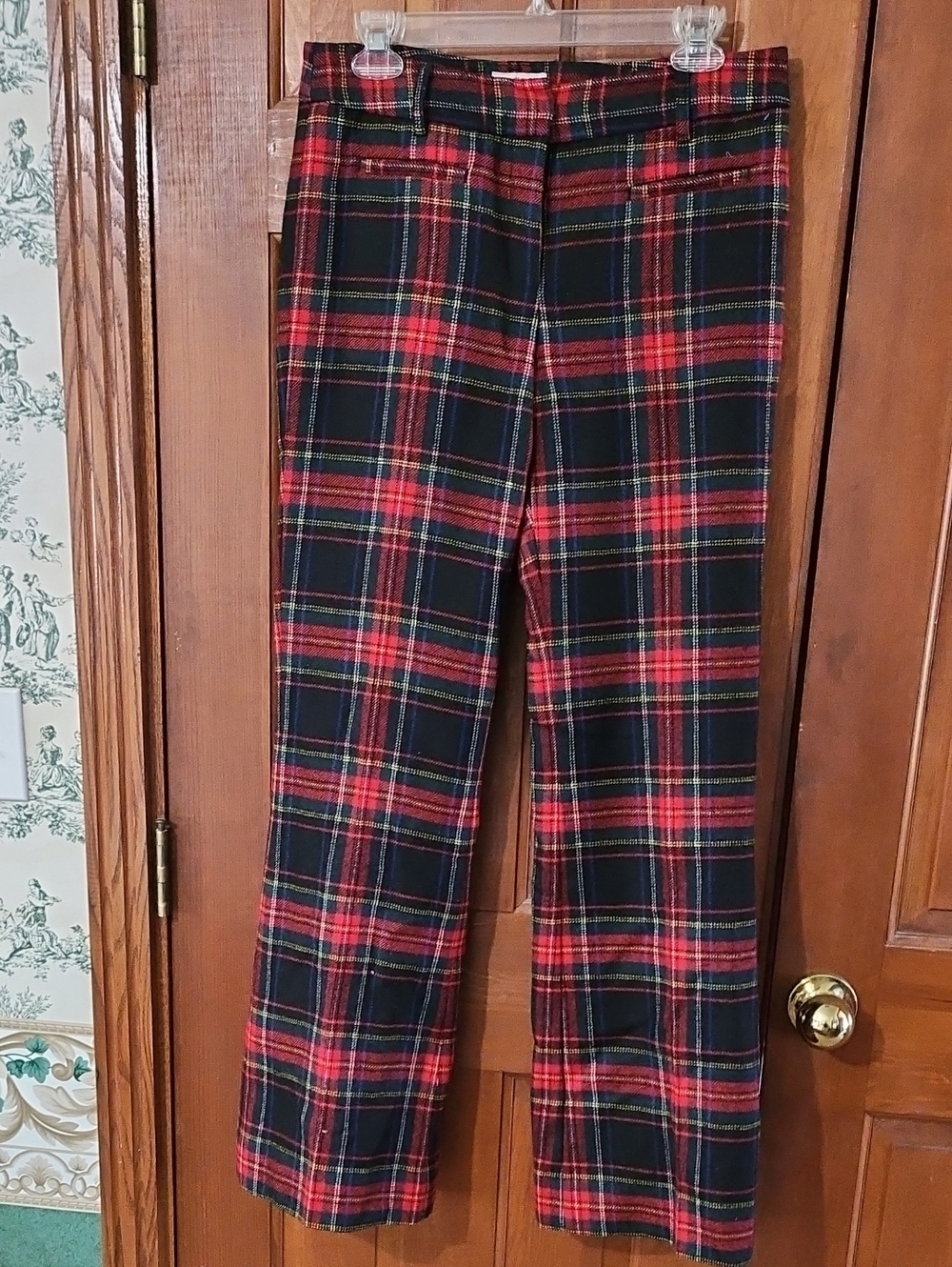 L.L. Bean 100% Virgin Wool Slacks With Red, Black, Green, Yellow Plaid Sz 6